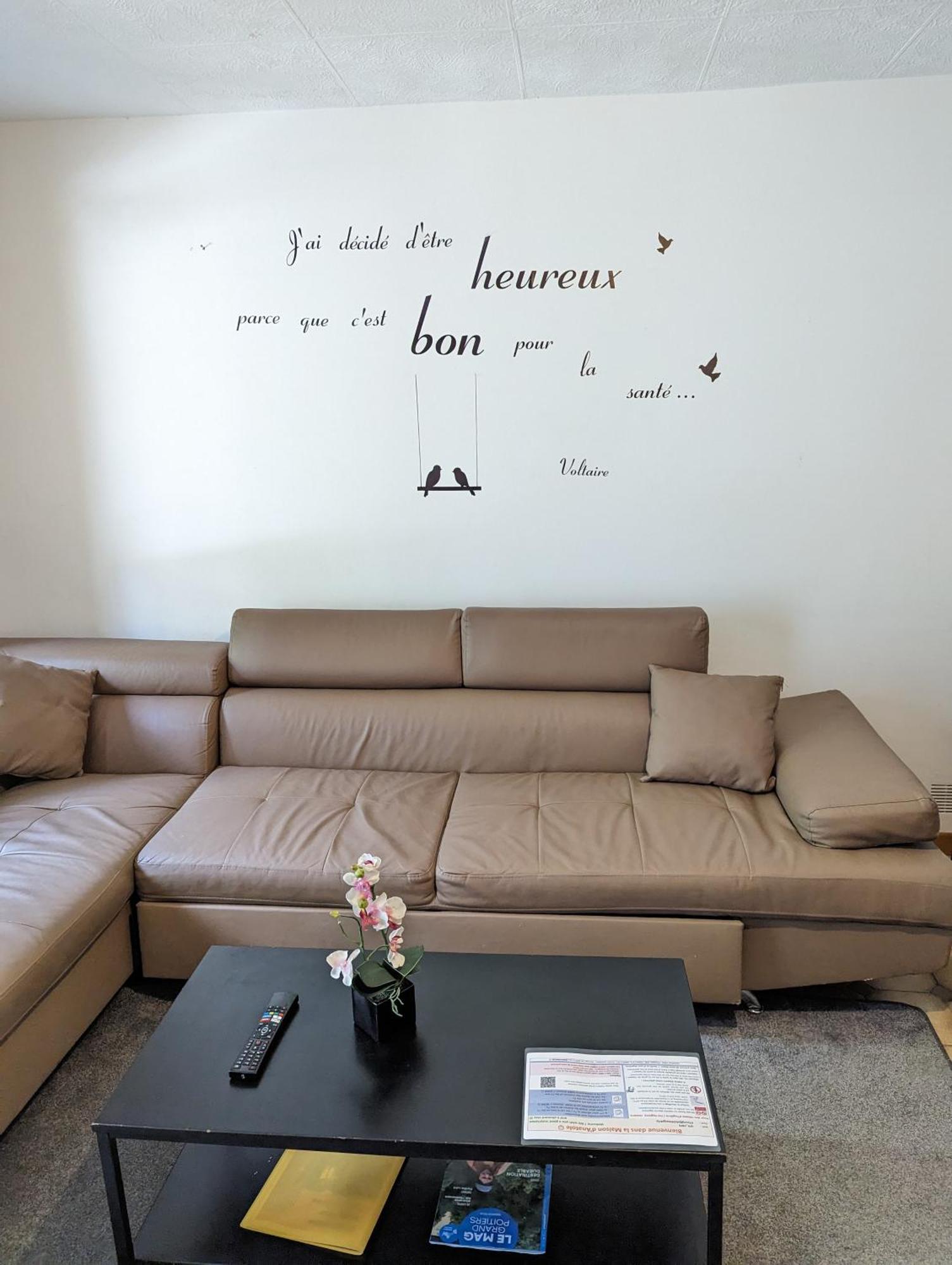 פואטייה Maison Et Appartements D'Anatole France Proche Centre-Ville, Universite - Chu, Patinoire Et Futuroscope מראה חיצוני תמונה